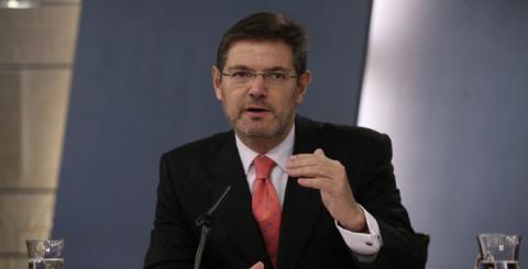 O ministro de Xustiza, Rafael Catalá, anunciou a paralización do traspaso dos rexistros civís aos rexistros mercantís ou da propiedade